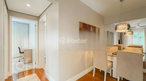 Image 3 - 858248