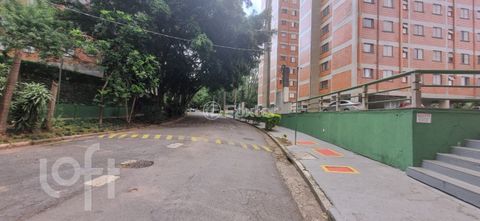 Image 15 - 858363