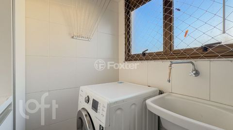 Image 7 - 858386