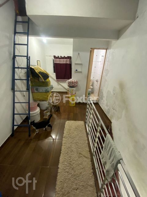 Image 7 - 858431
