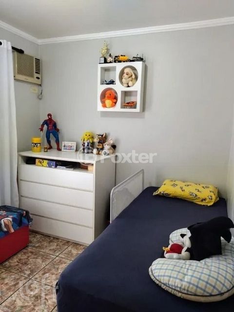 Image 6 - 858459