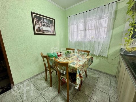 Image 15 - 858504