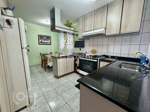 Image 17 - 858504