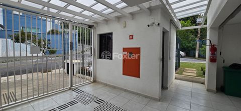 Image 17 - 858637