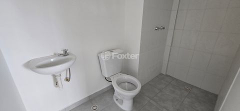 Image 9 - 858639