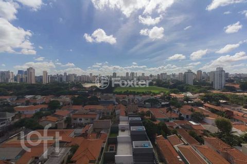 Image 5 - 858661