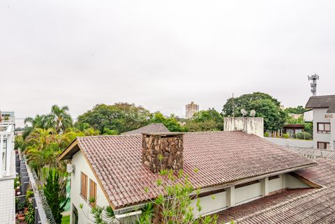 Image 9 - 858668