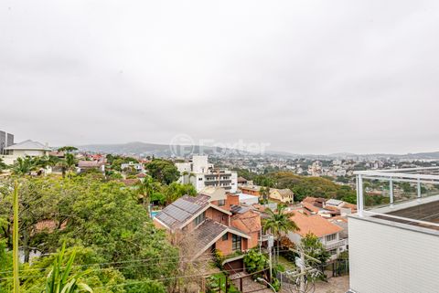 Image 10 - 858668
