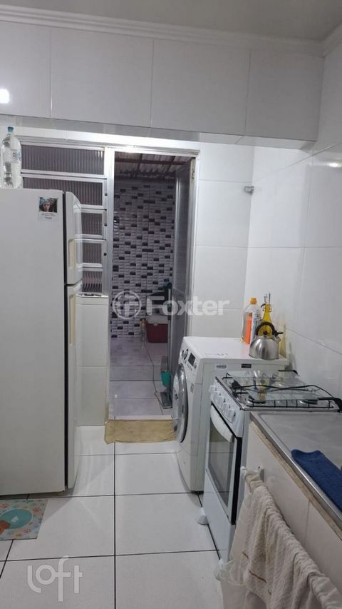 Image 1 - 858692