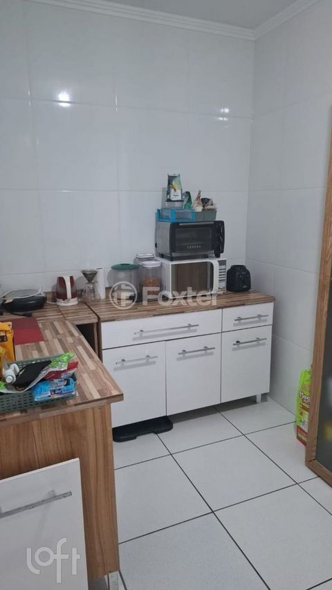 Image 2 - 858692