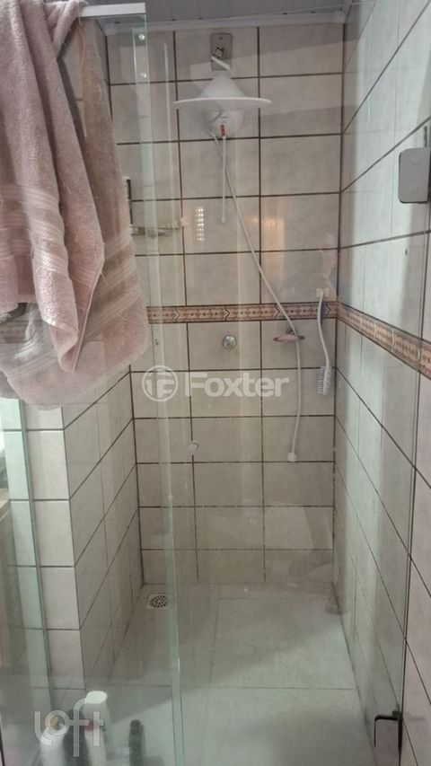 Image 4 - 858692