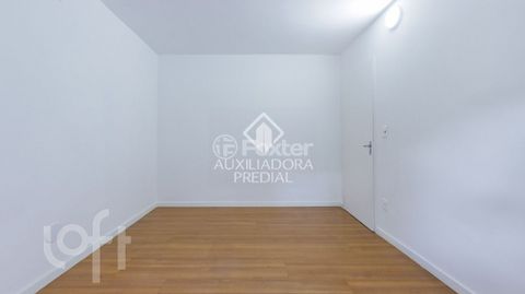 Image 19 - 858694