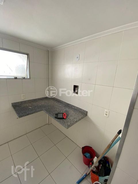 Image 7 - 858713