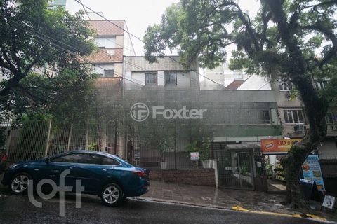 Image 16 - 858803