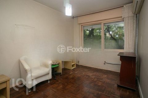 Image 11 - 858803
