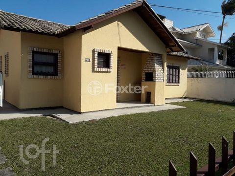 Image 9 - 858831