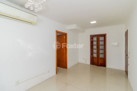 Image 6 - 858925