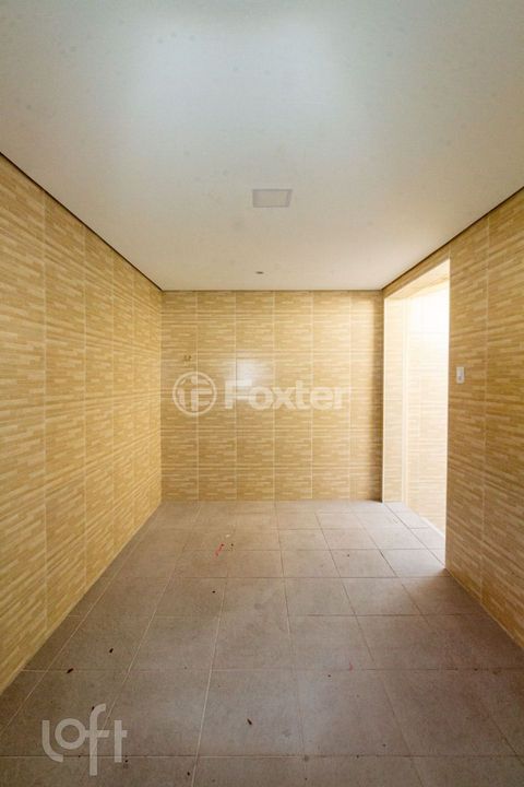 Image 6 - 858988