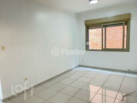 Image 3 - 859011