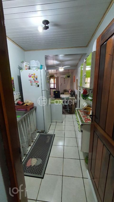 Image 17 - 859017