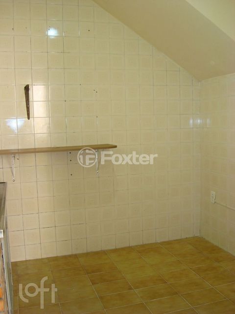 Image 7 - 859131