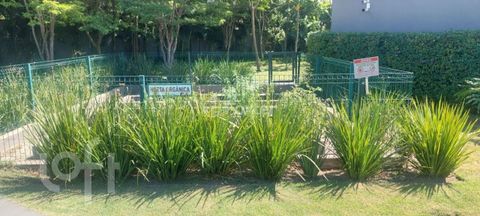 Image 1 - 859176