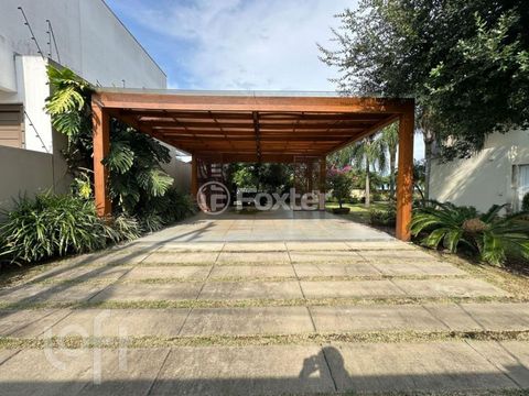 Image 17 - 859307