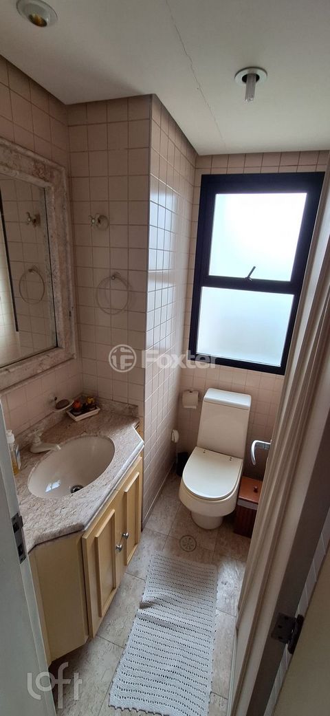 Image 6 - 859362