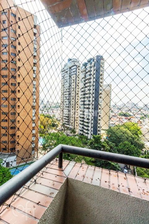 Image 13 - 859362