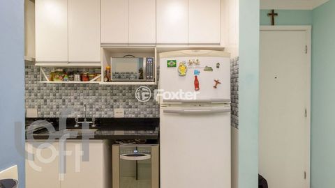 Image 3 - 859436