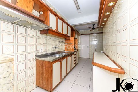 Image 11 - 859455