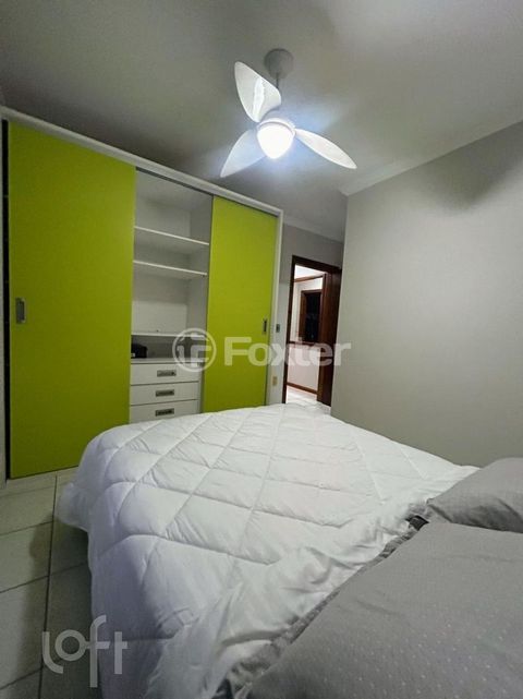 Image 6 - 859469