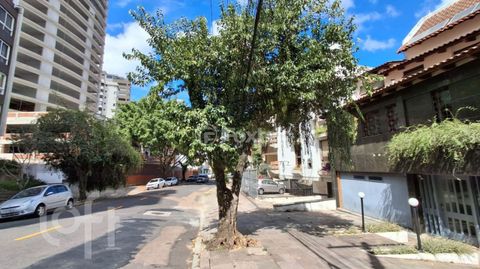 Image 14 - 859489
