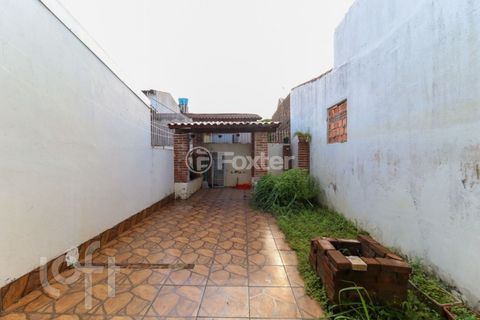 Image 8 - 859590