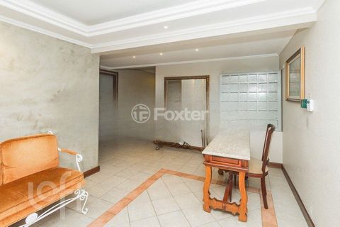 Image 4 - 859621