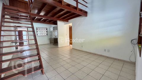 Image 3 - 859638