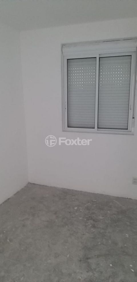 Image 6 - 859647