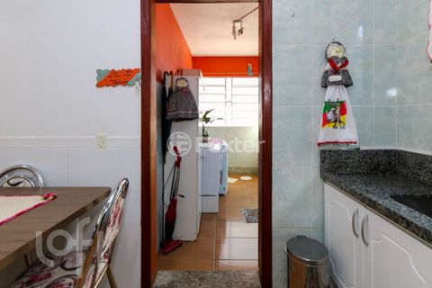 Image 9 - 859727