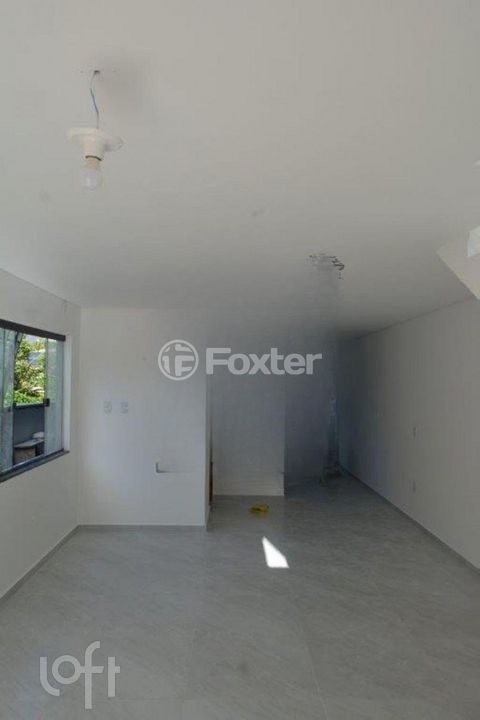 Image 10 - 859760