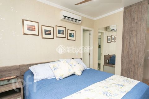 Image 9 - 859777