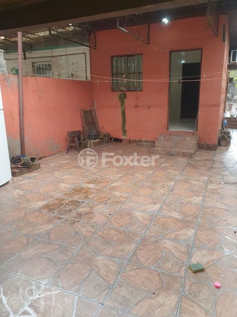 Image 3 - 859936