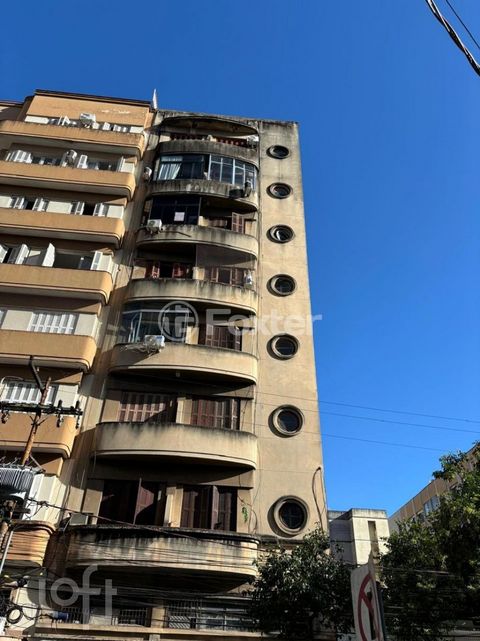 Image 6 - 859992
