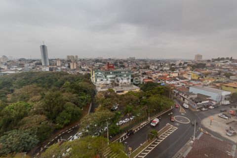 Image 9 - 860056