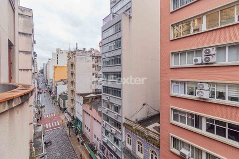 Image 6 - 860176