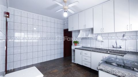 Image 7 - 860182