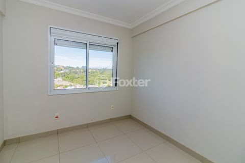 Image 19 - 860210