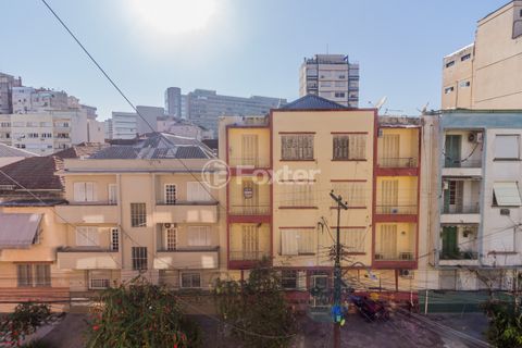 Image 10 - 860304