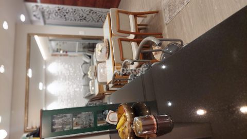 Image 12 - 860317