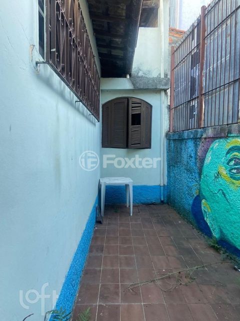 Image 6 - 860561