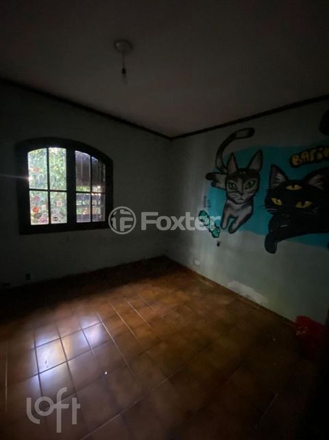 Image 1 - 860561